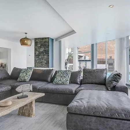 Villa Dreams Luxury La Oliva